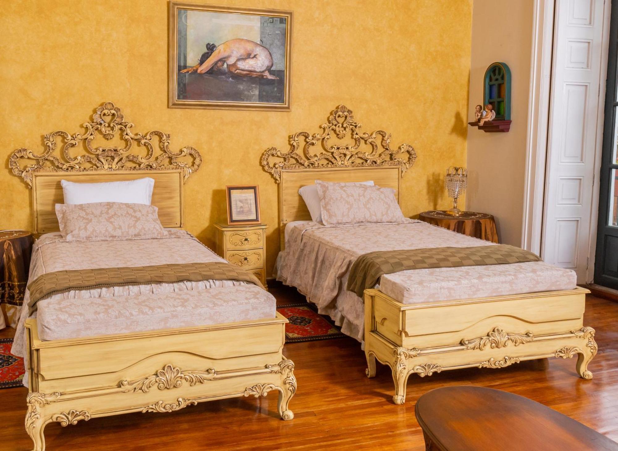 Отель Casa Colonial Кито Экстерьер фото